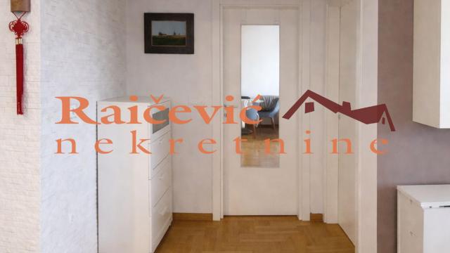 Stan, Trosoban, Prodaja, 82m2, Čubura, Vračar, Sazonova