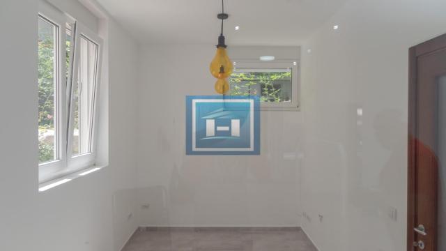Stan, Prodaja, 221m2, Dorćol, Stari grad, Beograd