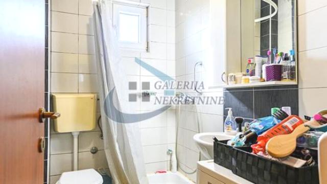 Stan, Jednoiposoban, Prodaja, 31m2, Kanarevo brdo, Rakovica, Roze Luksemburg