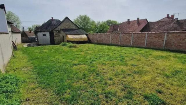 Kuća, Trosoban, Prodaja, 92m2, Karadjordjeva 90