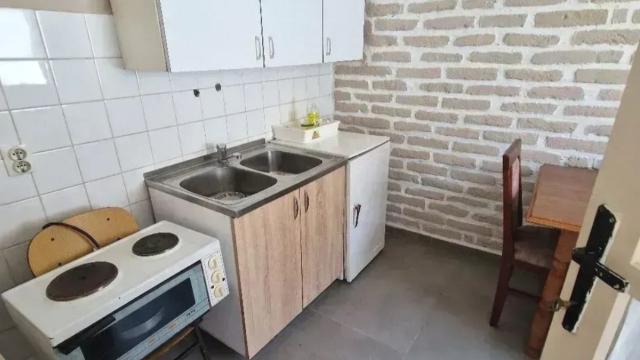Kuća, Trosoban, Prodaja, 92m2, Karadjordjeva 90
