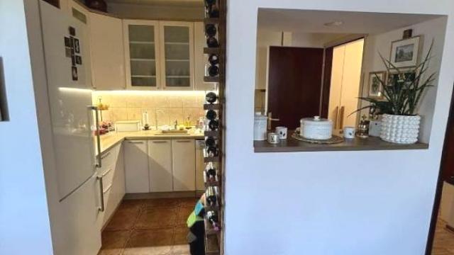 Stan, Dvoiposoban, Prodaja, 64m2, Blok 62, Novi Beograd, Dušana Vukasovića