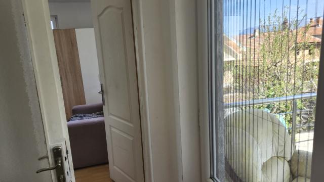 Kuća, Petosoban i veći, Prodaja, 200m2, Resnik