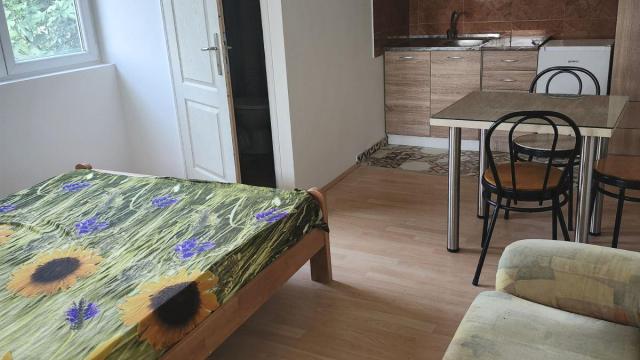 Kuća, Petosoban i veći, Prodaja, 200m2, Resnik