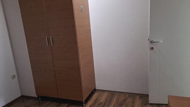 Soba, Izdavanje, 14m2, Zemun