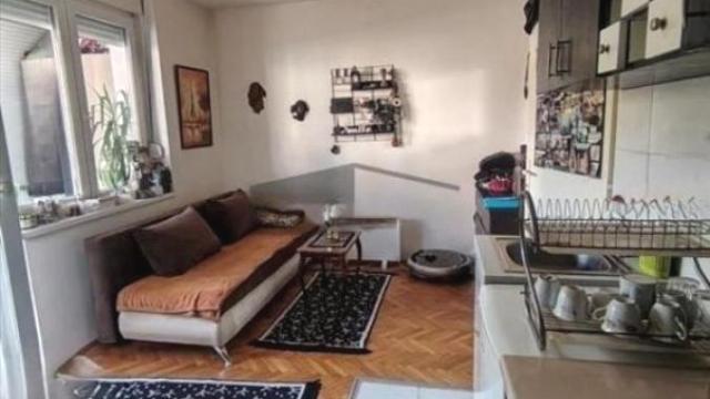 Stan, Garsonjera, Prodaja, 26m2, Kej, Zemun, Beogradska