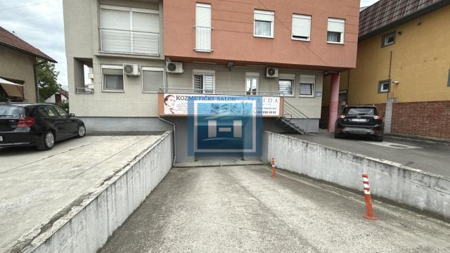 Poslovni prostor, Prodaja, 15m2, Centar, Gradska lokacija, Jagodina