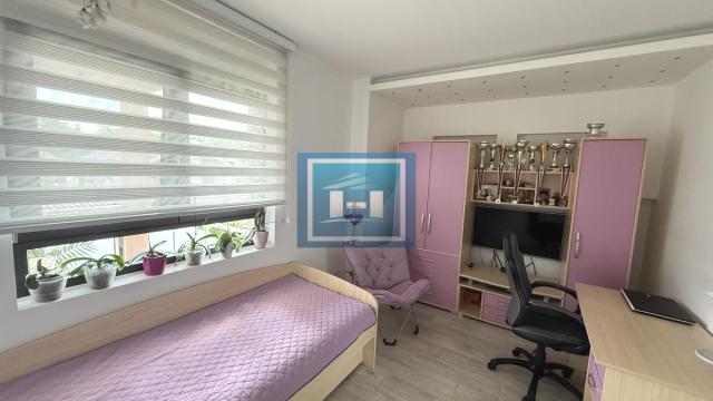 Kuća, Prodaja, 240m2, Centar, Gradska lokacija, Jagodina