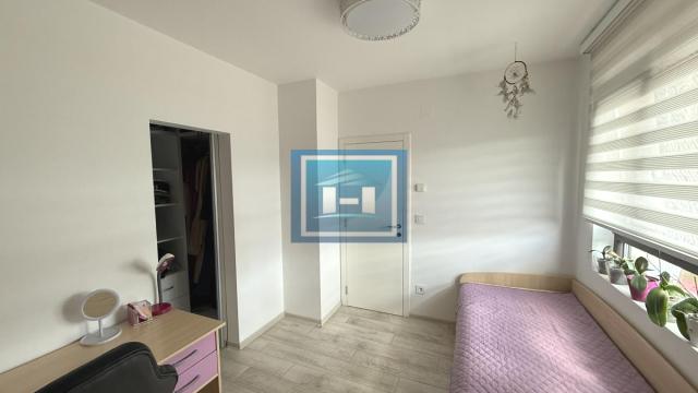 Kuća, Prodaja, 240m2, Centar, Gradska lokacija, Jagodina