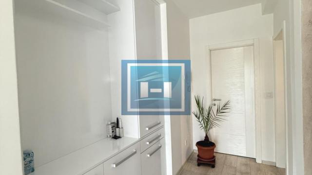 Kuća, Prodaja, 240m2, Centar, Gradska lokacija, Jagodina