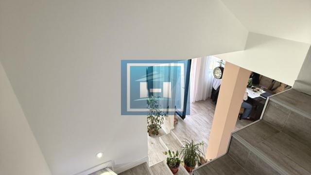 Kuća, Prodaja, 240m2, Centar, Gradska lokacija, Jagodina