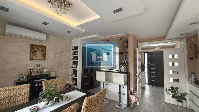 Kuća, Prodaja, 240m2, Centar, Gradska lokacija, Jagodina