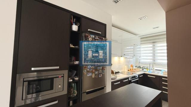 Kuća, Prodaja, 240m2, Centar, Gradska lokacija, Jagodina