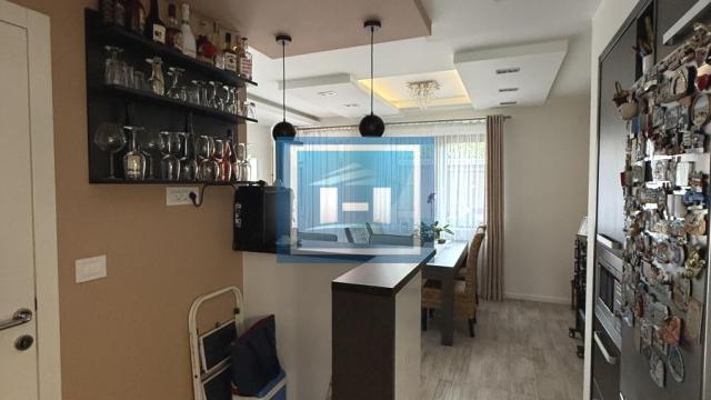 Kuća, Prodaja, 240m2, Centar, Gradska lokacija, Jagodina