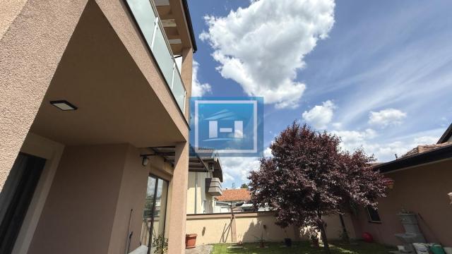 Kuća, Prodaja, 240m2, Centar, Gradska lokacija, Jagodina
