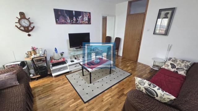 Stan, Dvoiposoban, Prodaja, 64m2, Ledena Stena, Gradska lokacija, Vranje