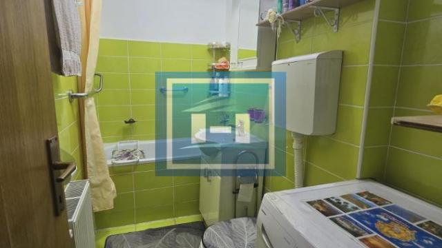 Stan, Dvoiposoban, Prodaja, 64m2, Ledena Stena, Gradska lokacija, Vranje