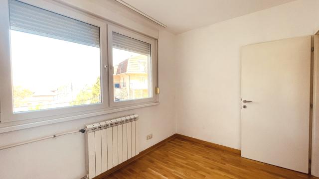 Stan, Trosoban, Izdavanje, 66m2, Kostolačka