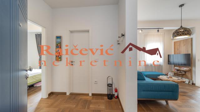 Stan, Dvosoban, Izdavanje, 40m2, Šumice, Voždovac, Janisa Janulisa