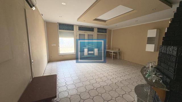 Kuća, Prodaja, 500m2, Ribare, Okolno mesto, Jagodina