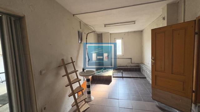 Kuća, Prodaja, 500m2, Ribare, Okolno mesto, Jagodina
