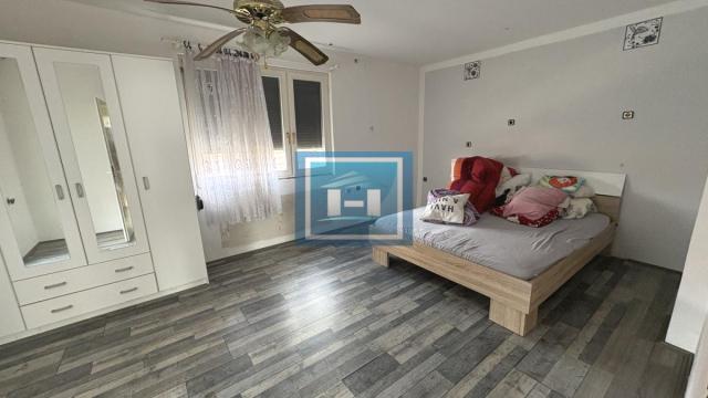 Kuća, Prodaja, 500m2, Ribare, Okolno mesto, Jagodina