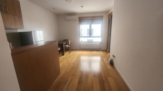 Stan, Dvosoban, Izdavanje, 41m2, Bulevar kralja Aleksandra