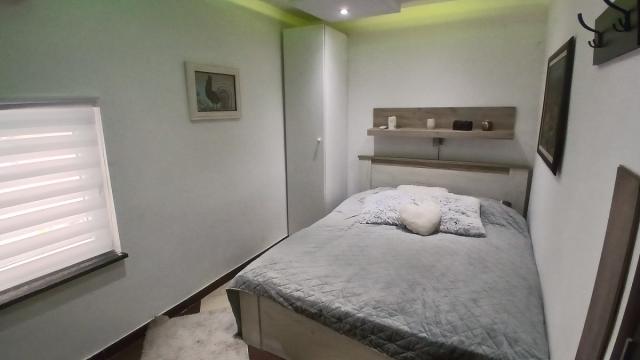 Stan, četvoroiposoban, Izdavanje, 110m2, Požarevačka