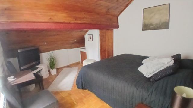 Stan, četvoroiposoban, Izdavanje, 110m2, Požarevačka