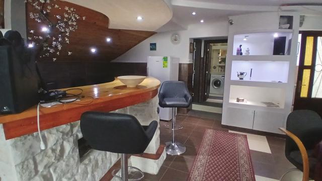 Stan, četvoroiposoban, Izdavanje, 110m2, Požarevačka
