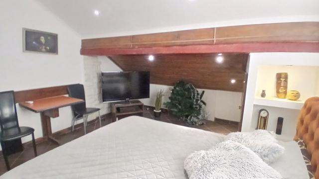 Stan, četvoroiposoban, Izdavanje, 110m2, Požarevačka
