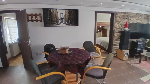 Stan, četvoroiposoban, Izdavanje, 110m2, Požarevačka