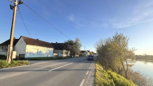 Stan, Jednoiposoban, Prodaja, 40m2, Morović, Okolno mesto, Šidska
