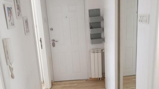 Stan, Dvoiposoban, Prodaja, 61m2, Tošin bunar, Novi Beograd, Zemunska