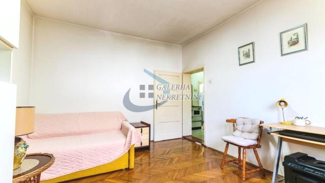 Stan, Trosoban, Prodaja, 67m2, Kneževac, Rakovica, 17. oktobra