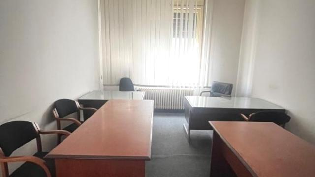 Poslovni prostor, Izdavanje, 359m2, Trg Nikole Pašića, Stari grad, Trg Nikole Pašića