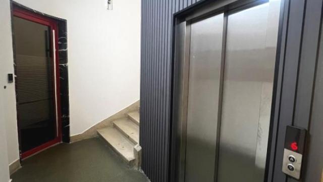 Poslovni prostor, Izdavanje, 223m2, Trg Nikole Pašića, Stari grad, Trg Nikole Pašića