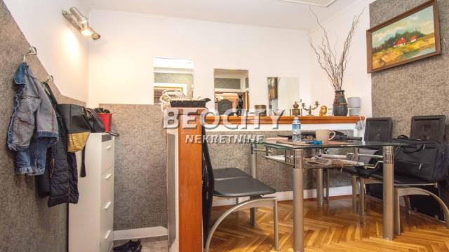 Kuća, Petosoban, Prodaja, 106m2, Altina, Zemun, Viktora Starčića