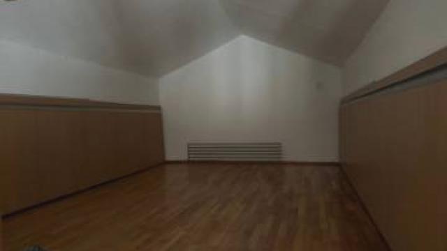 Stan, Trosoban, Izdavanje, 68m2, Oblakovska