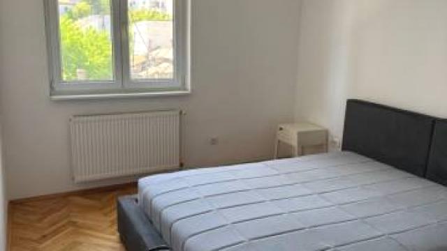 Stan, Trosoban, Izdavanje, 68m2, Oblakovska