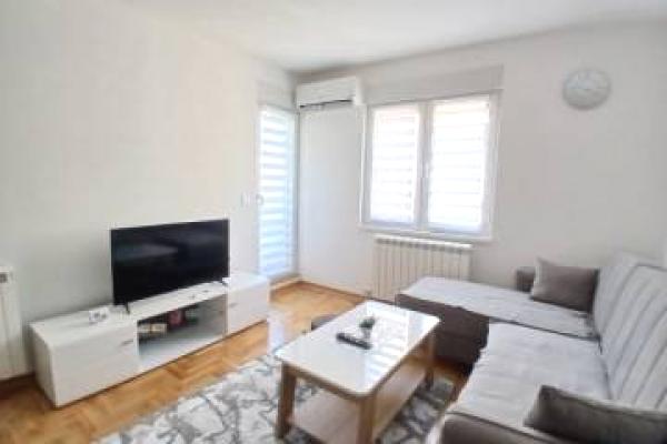 izdavanje, stanova,
beograd, 1098481, jednoiposoban-cvetanova-cuprija