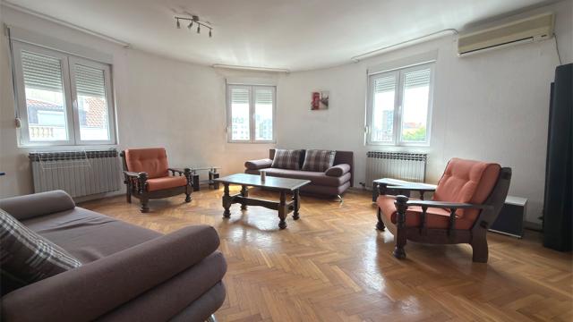 Stan, Dvosoban, Prodaja, 65m2, Maksima Gorkog