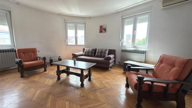 Stan, Dvosoban, Prodaja, 65m2, Maksima Gorkog