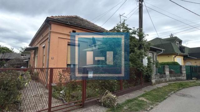 Kuća, Dvosoban, Prodaja, 99m2, Centar, Gradska lokacija, Ćuprija