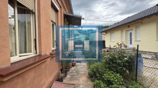 Kuća, Dvosoban, Prodaja, 99m2, Centar, Gradska lokacija, Ćuprija