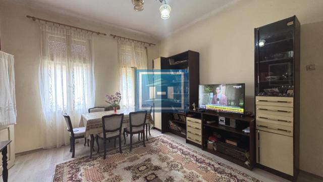 Kuća, Dvosoban, Prodaja, 99m2, Centar, Gradska lokacija, Ćuprija