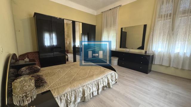 Kuća, Dvosoban, Prodaja, 99m2, Centar, Gradska lokacija, Ćuprija