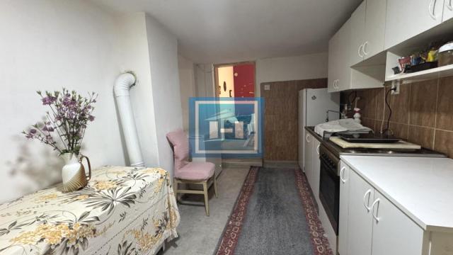 Kuća, Dvosoban, Prodaja, 99m2, Centar, Gradska lokacija, Ćuprija