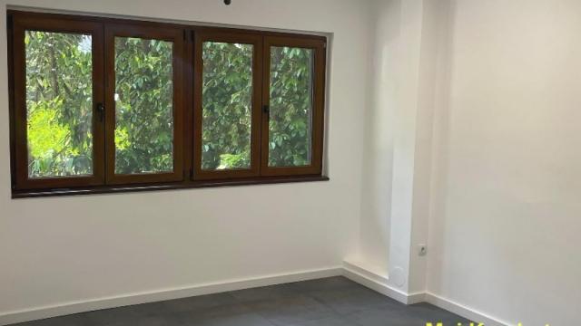 Poslovni prostor, Izdavanje, 75m2, Hotel Jugoslavija, Novi Beograd, Aleksinačkih rudara