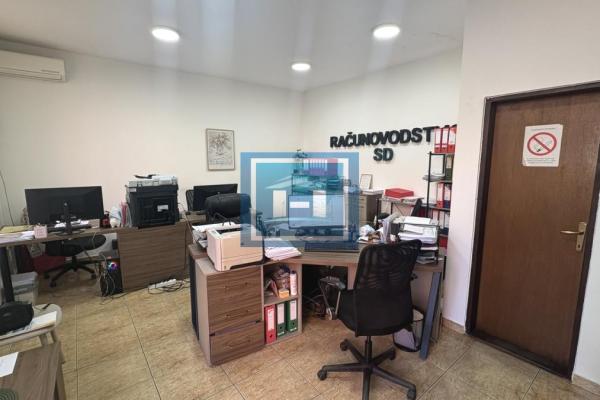 prodaja, poslovni-prostor,
centar-grad-jagodina, 1098874, garsonjera